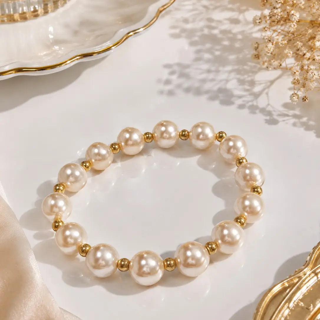 Bracelet élastique orné de perles