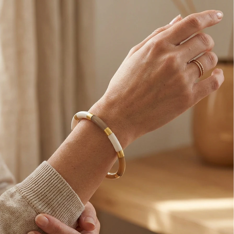 Lacquer buffalo horn bangle